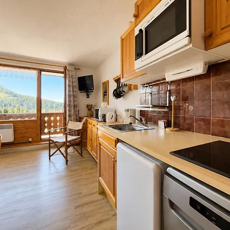 Appartamento Ensoleillé Avec Balcon à 1450m - Fr-1-505-19 *