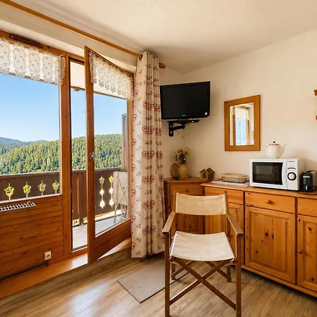 Ensoleille Avec Balcon A 1450m * Notre-Dame-de-Bellecombe